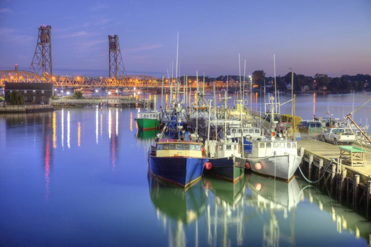 Buying Fishing Licenses in Weare, NH’s Country Three Corners